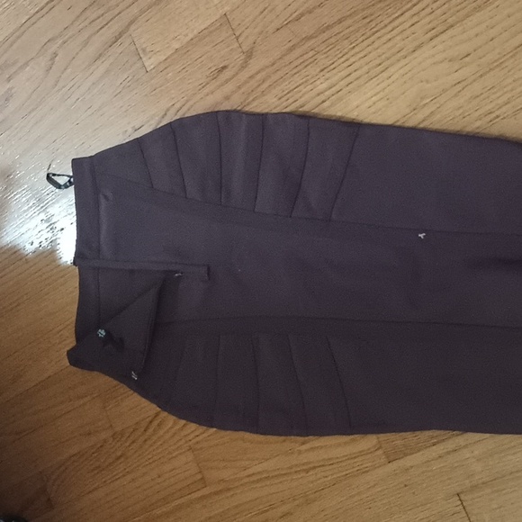 Burgundy long bandage skirt - Picture 3 of 6